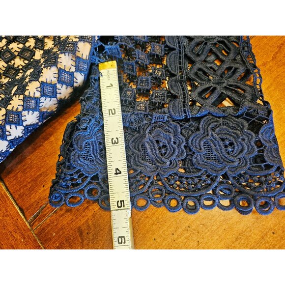 Bardot Daisy Lace A-Line Dress in Navy & Nude size 6 - Picture 8 of 14